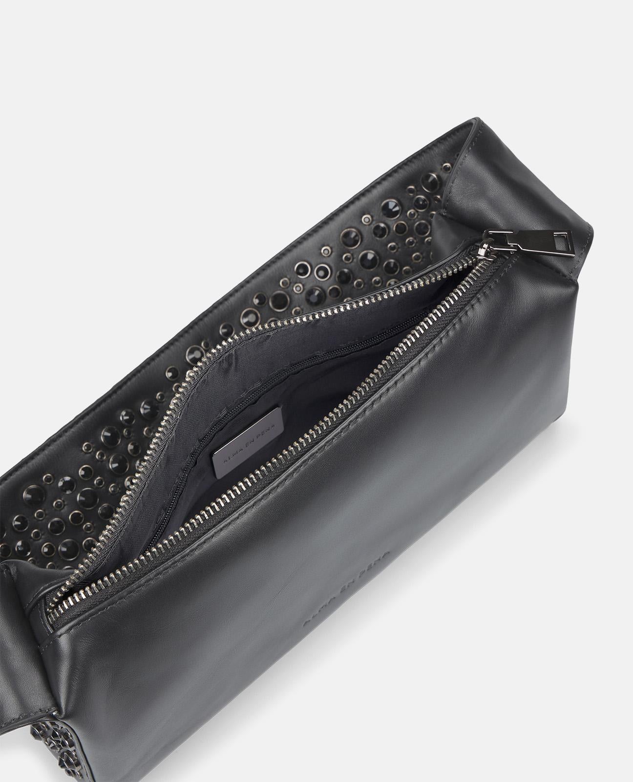 SAC À POIGNÉE CLOUTÉE