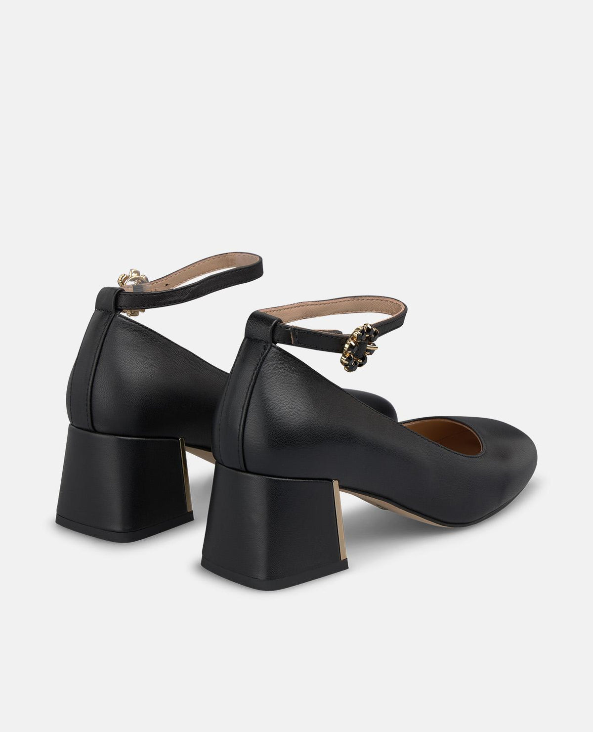ZAPATO DE NAPA CON PULSERA