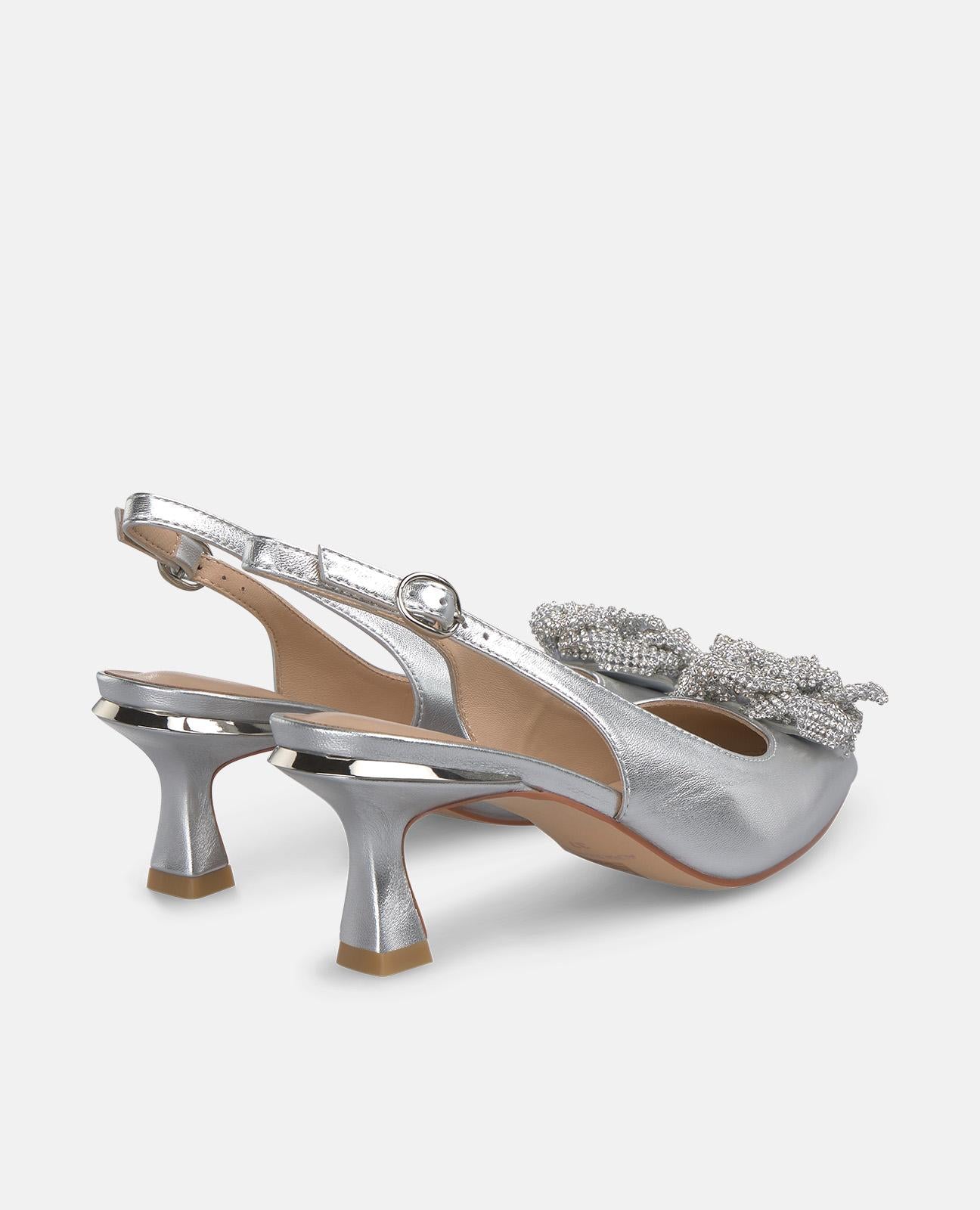 ZAPATO MINI DESTALONADO FLOR