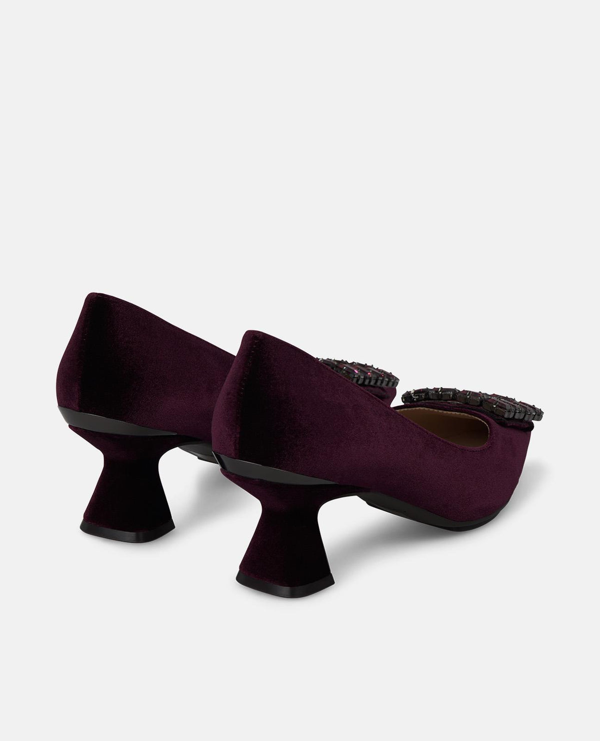 SQUARE-TOE HEELED SHOE