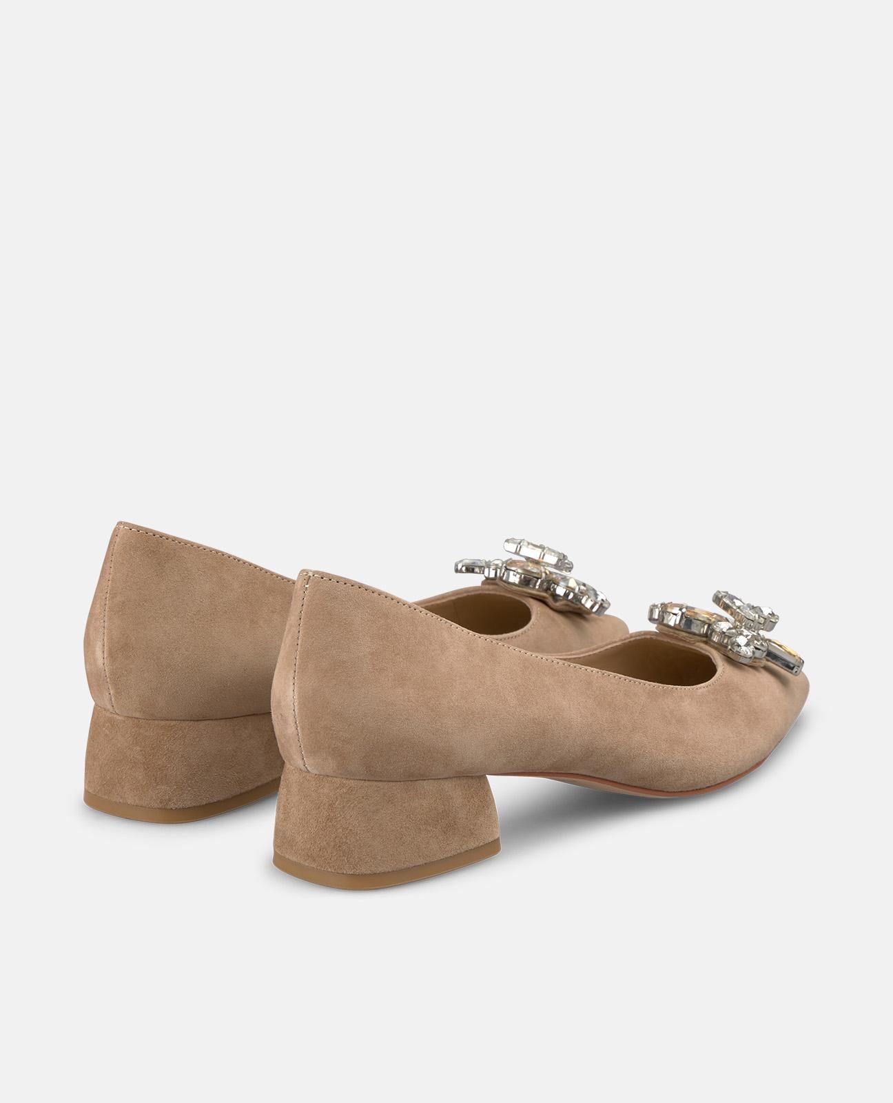 CHAUSSURE BROCHE BIJOU