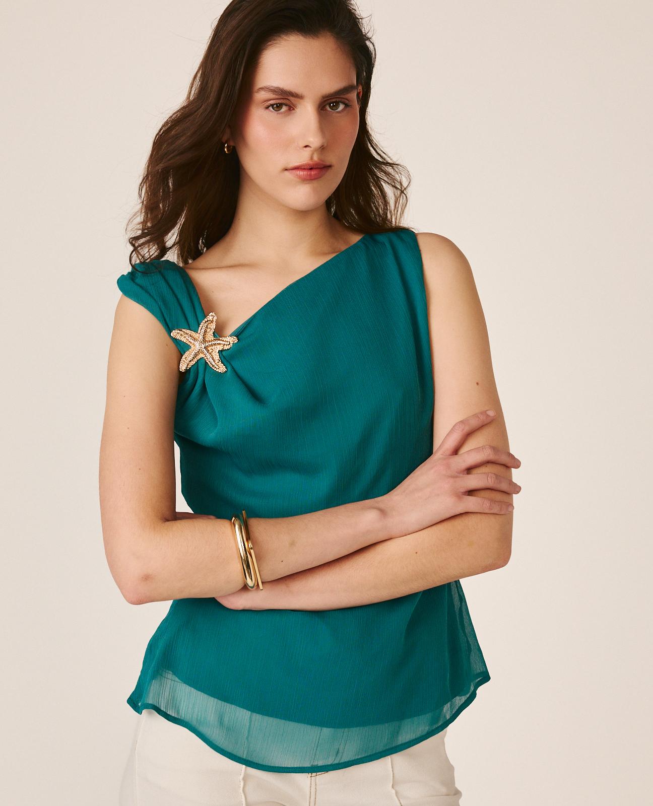 ASYMMETRICAL TOP