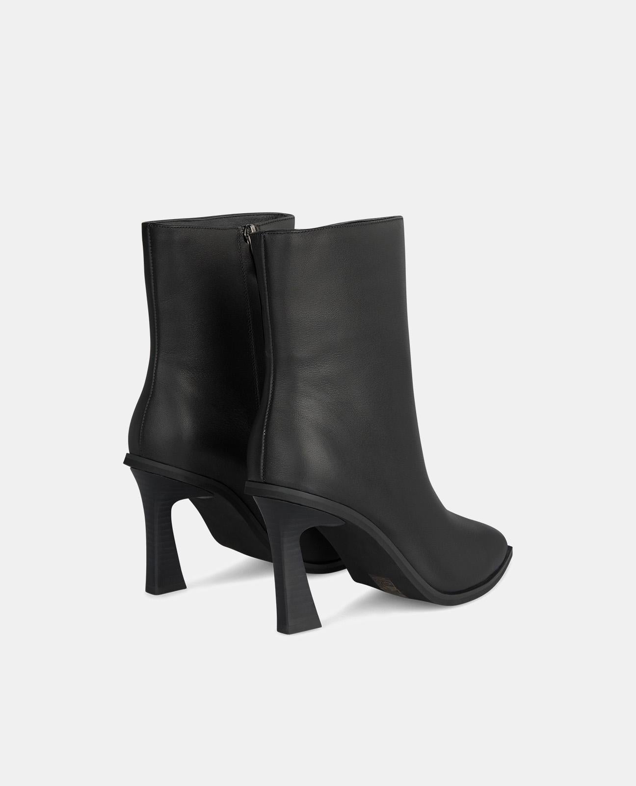 BOTTE DE CHEVILLE À TALON HAUT