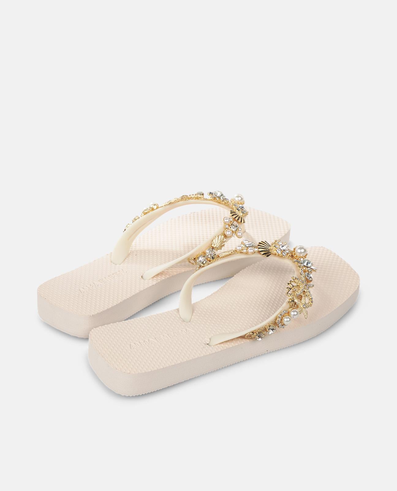 STAR FLIP FLOP WITH RHINESTONES