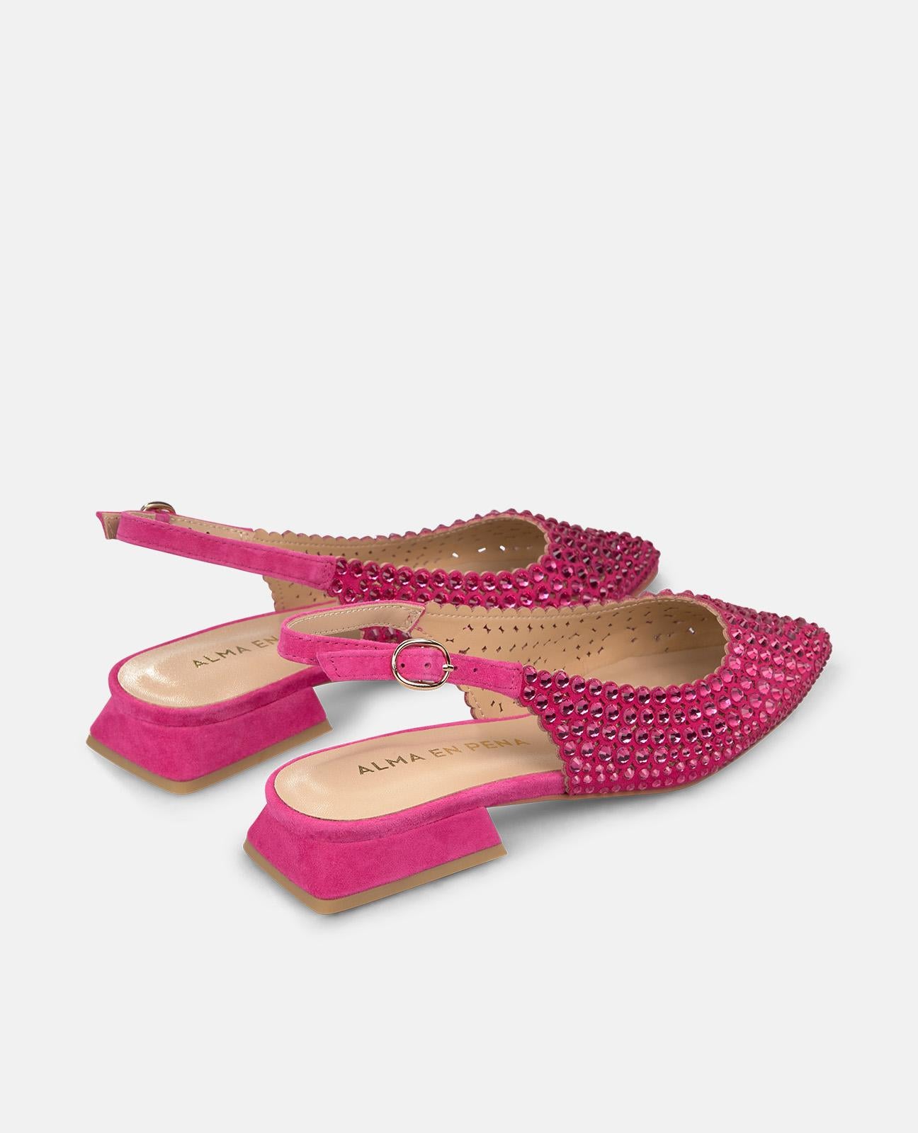 PORMENORES DO SAPATO RASO