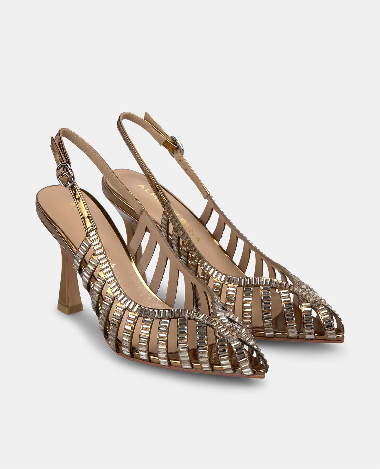 SAPATO DE SALTO COM EFEITO CRISTAL