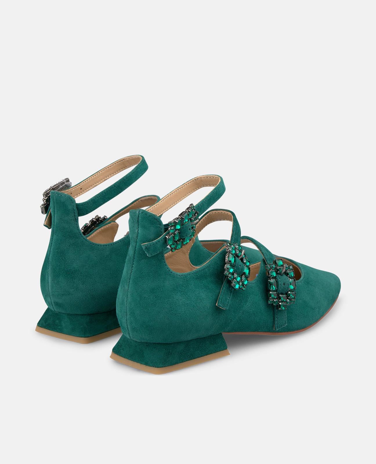 ZAPATO AFILADO HEBILLAS