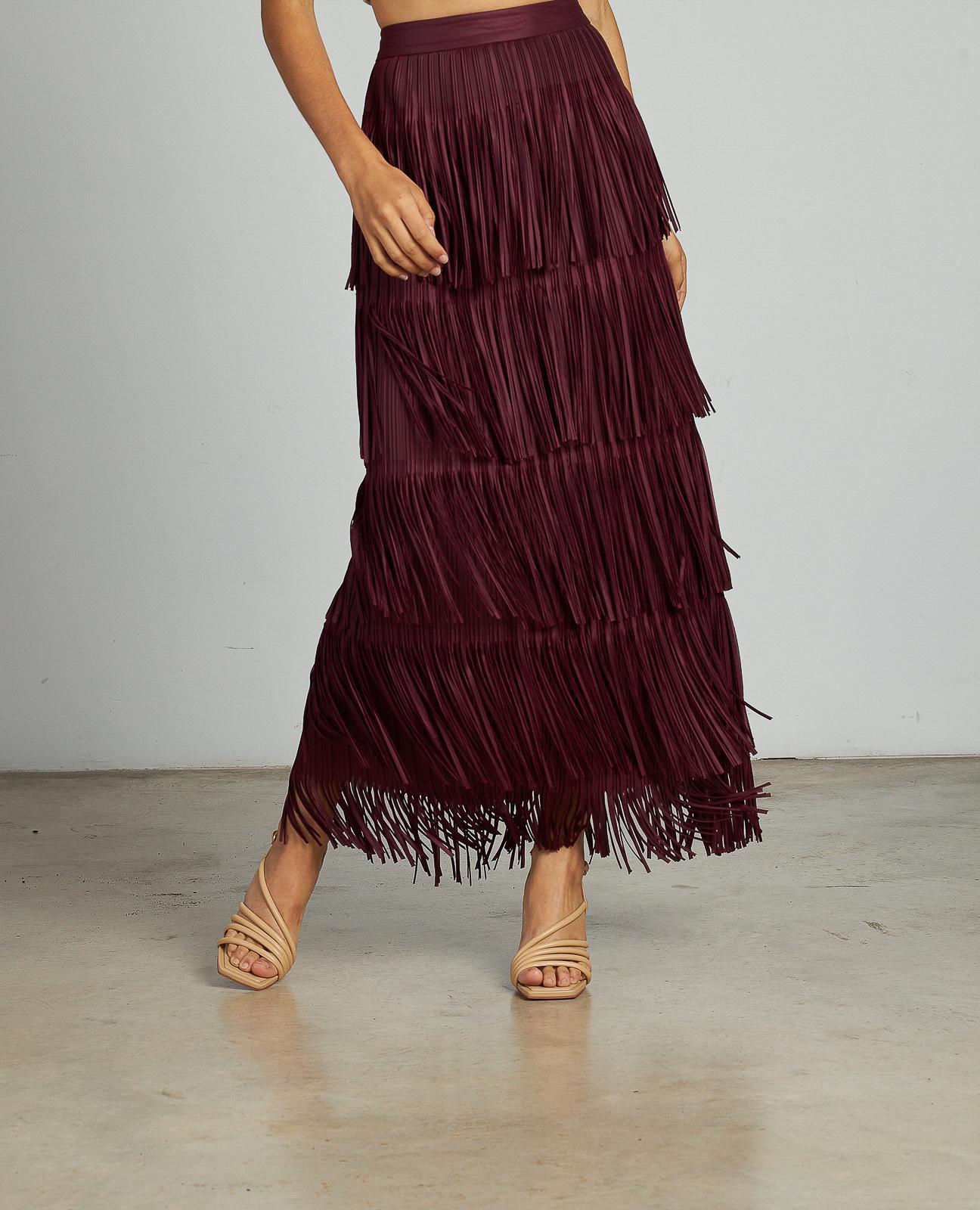 FALDA CUBIERTA CON FLECOS