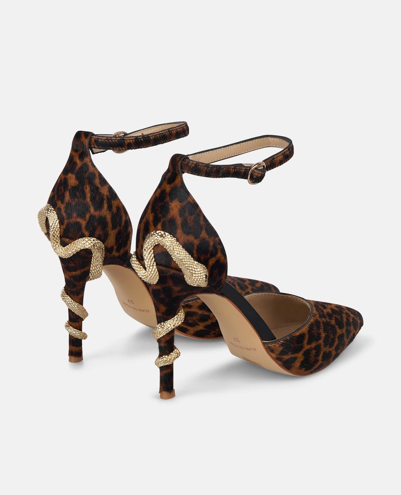 ZAPATO TACÓN CON SERPIENTE