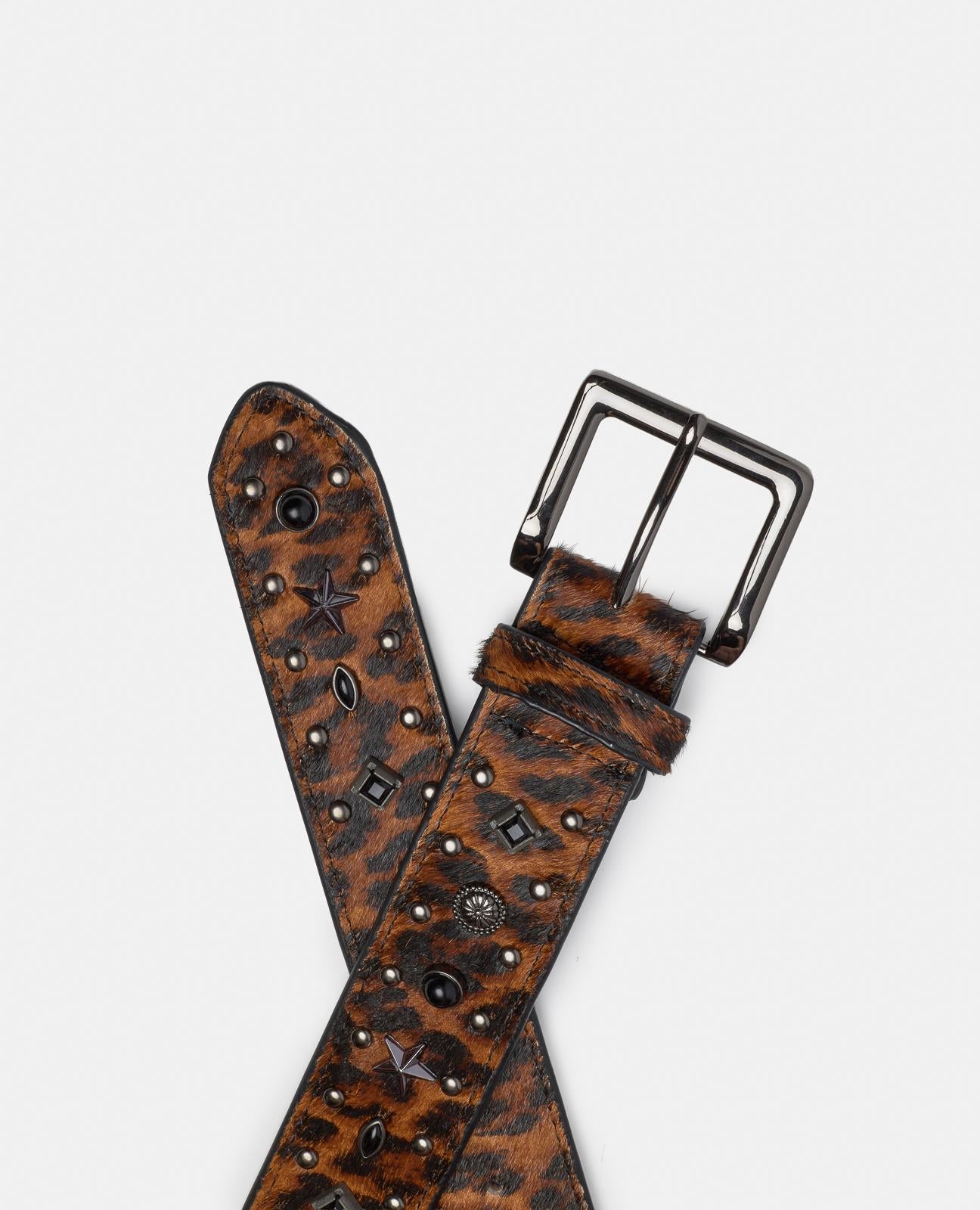 CINTURÓN DETALLE TACHAS