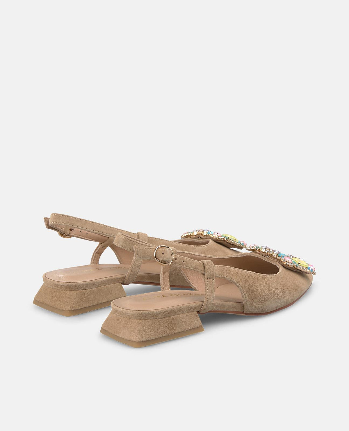 SQUARE HEEL SHOE