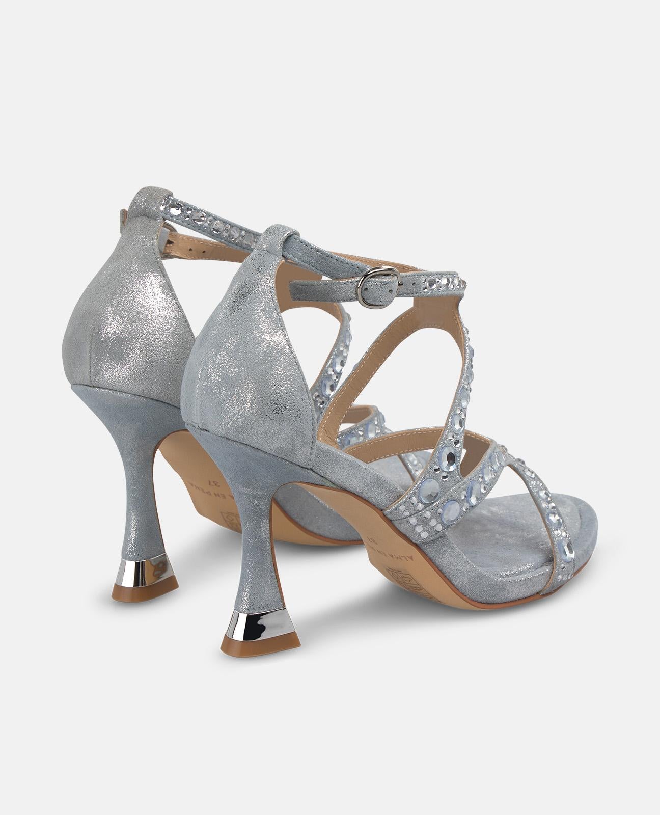 SANDÁLIA CRUZADA SALTO MÉDIO