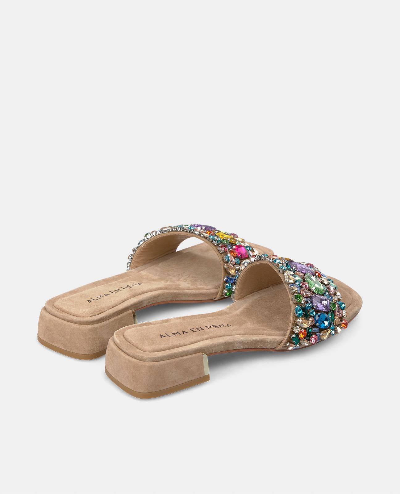 SANDALIA CON ABALORIOS