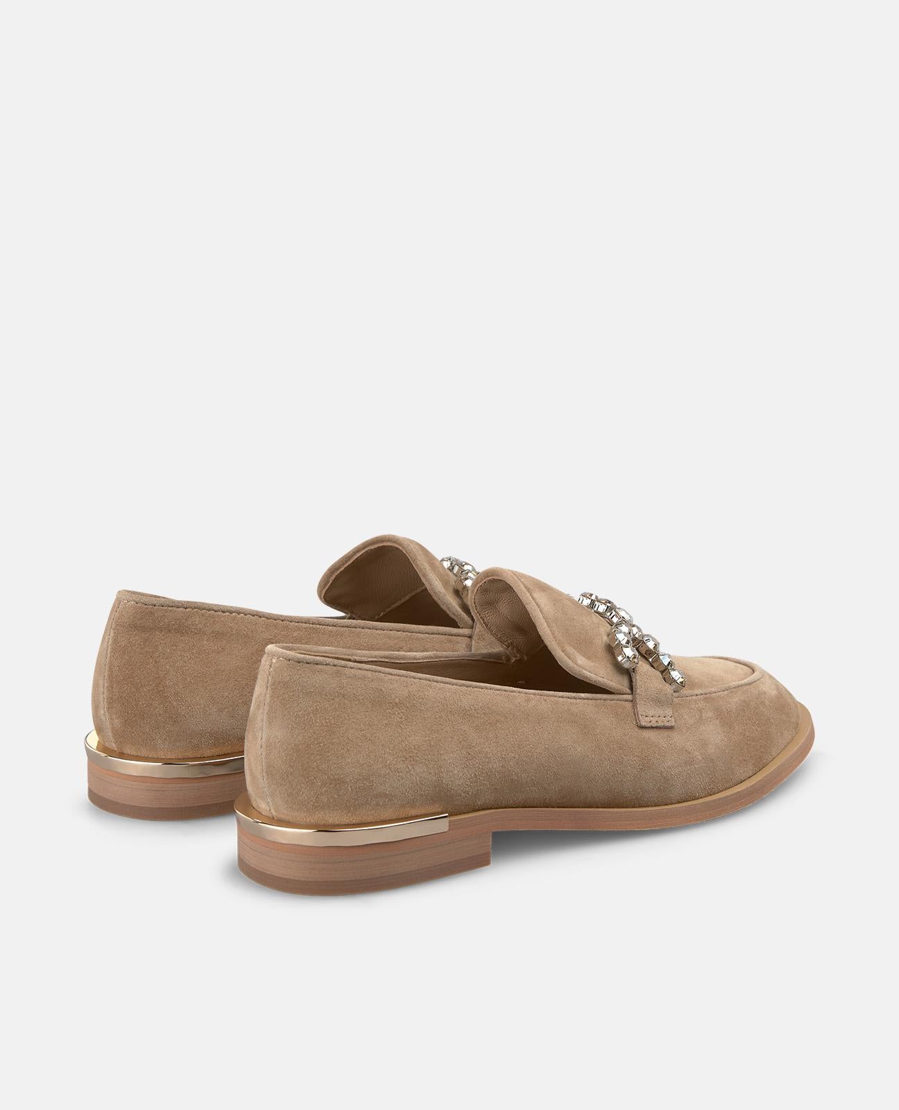 MOCASSINS COM CORRENTE NA PARTE DA FRENTE