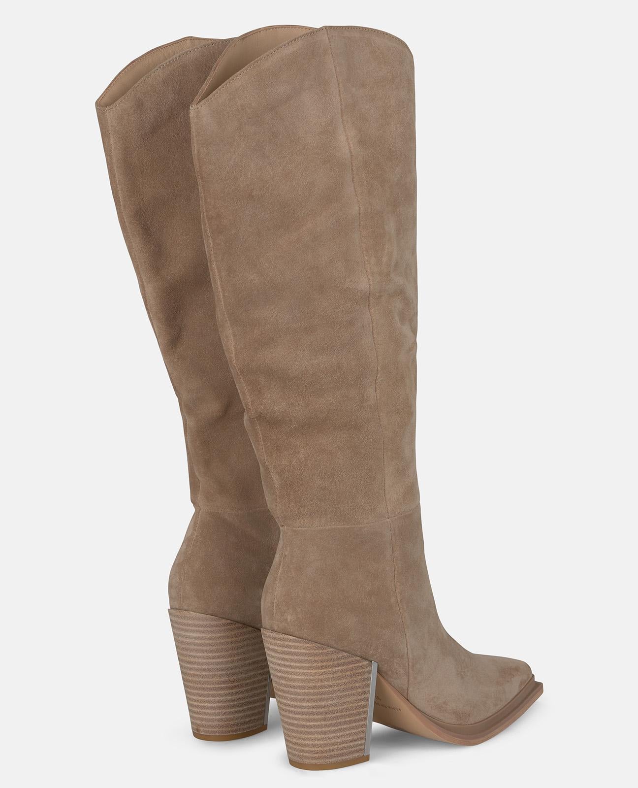 WIDE HEEL BOOT