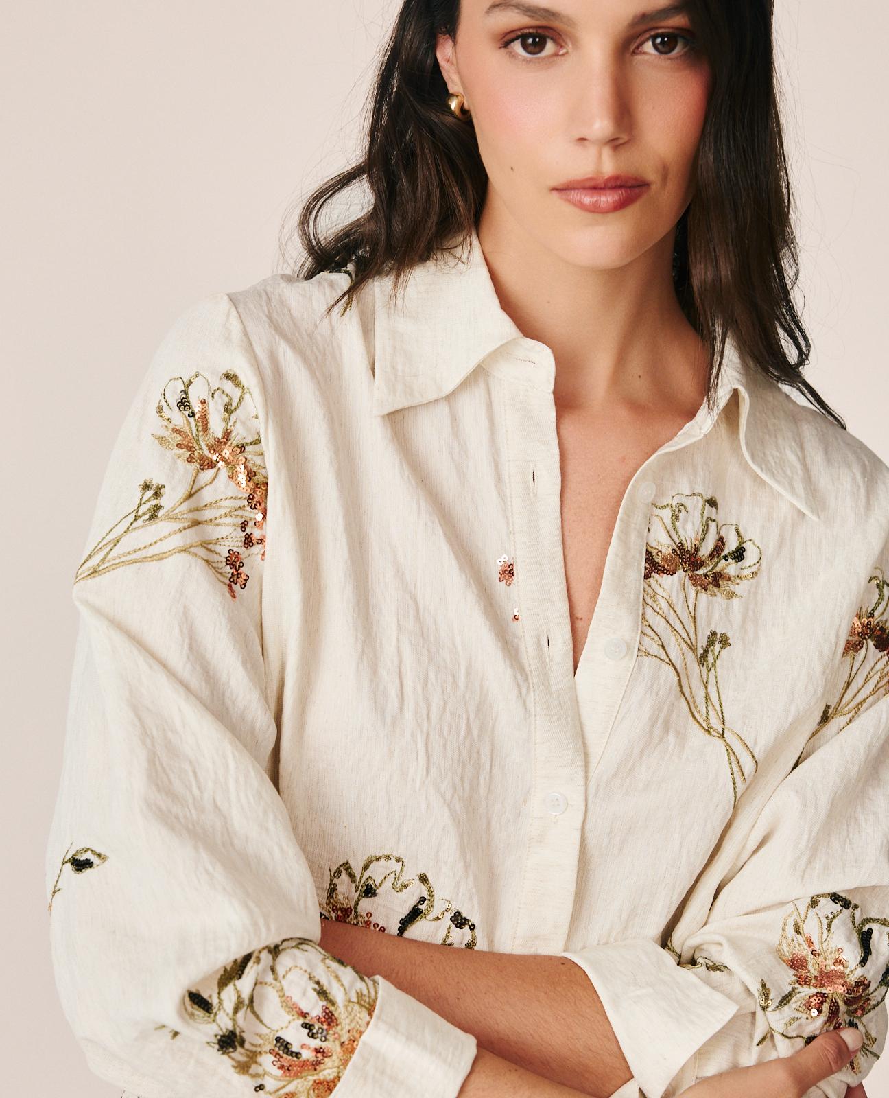 BLUSA LINO BORDADOS FLORALES