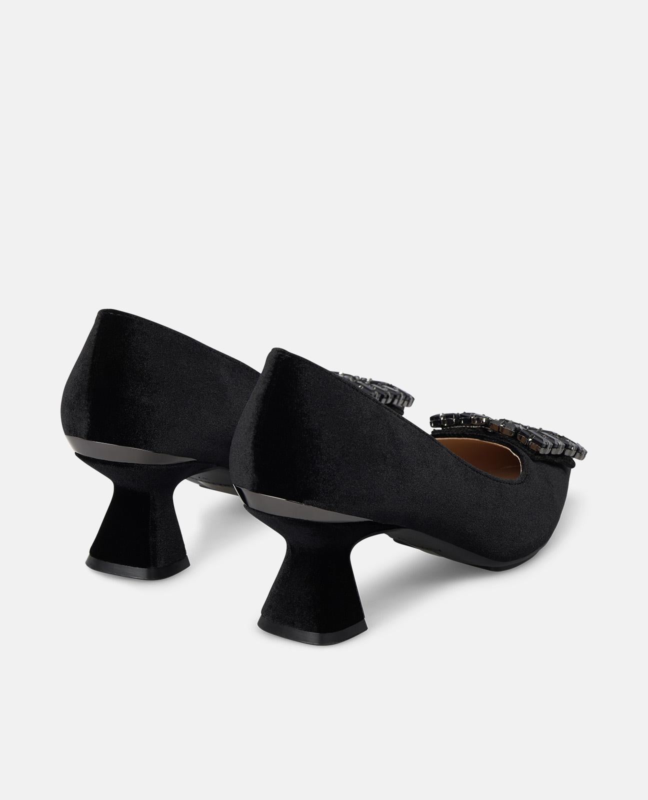 ZAPATO DETALLE CUADRADO TACÓN