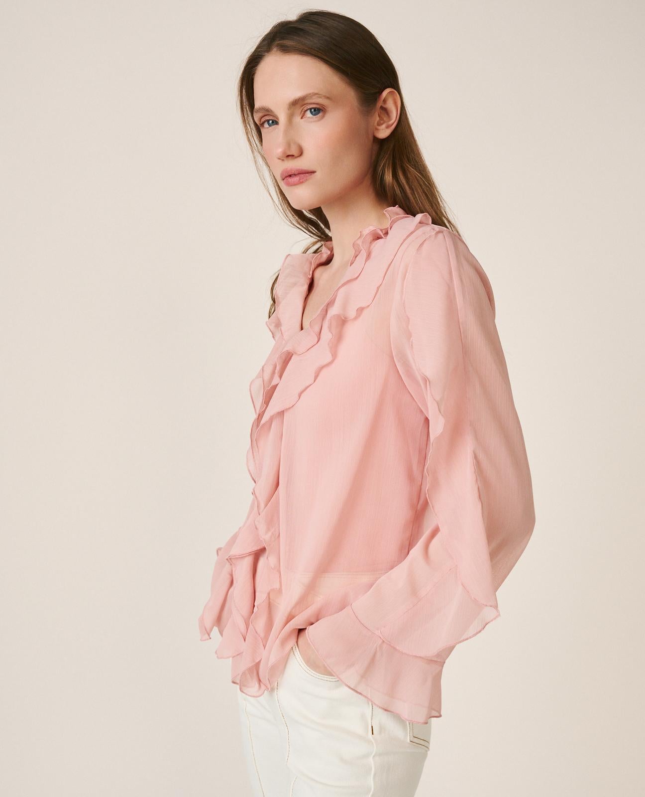 BLUSA CON VOLANTES