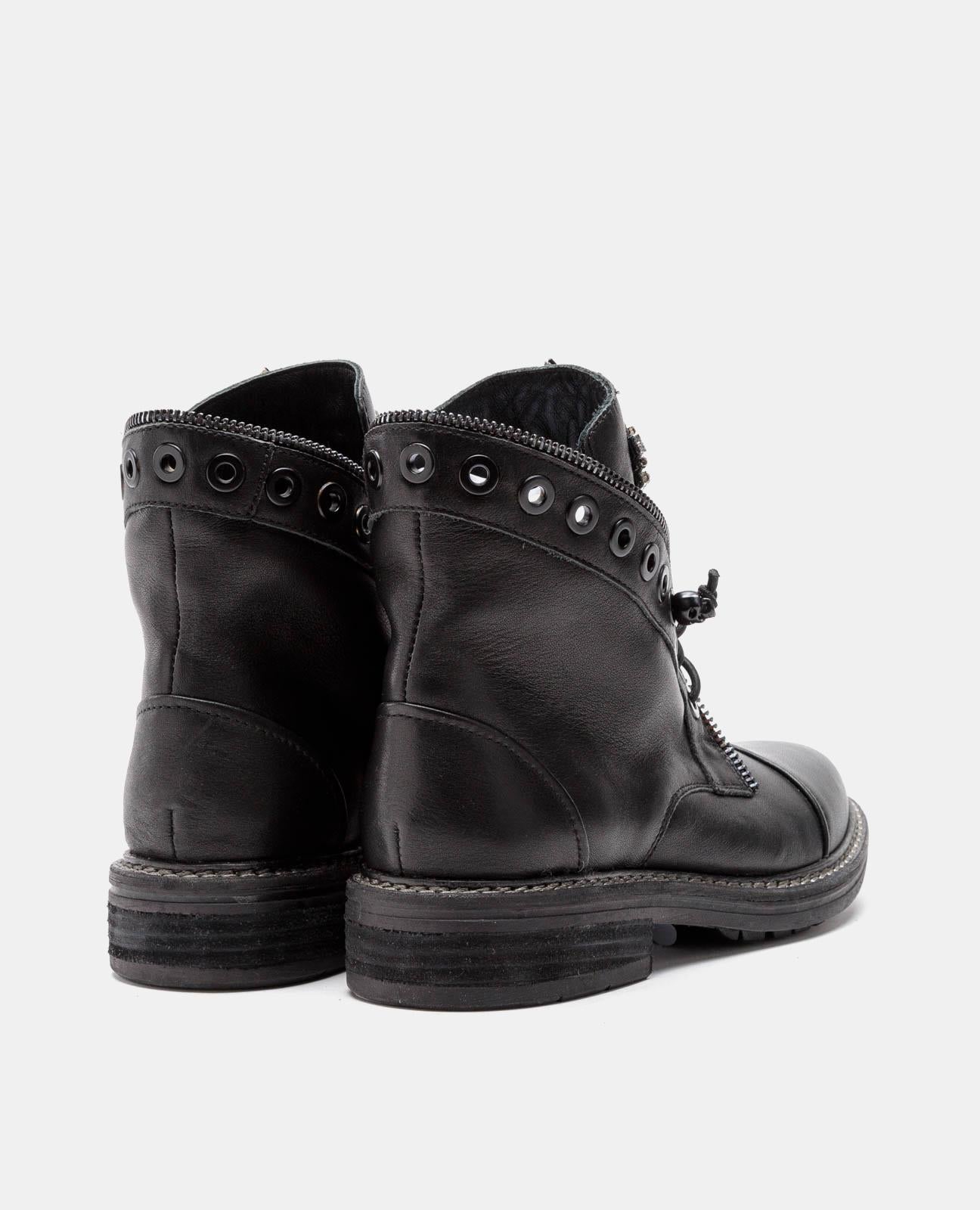 ORNEMENT CENTRAL BOOTIE