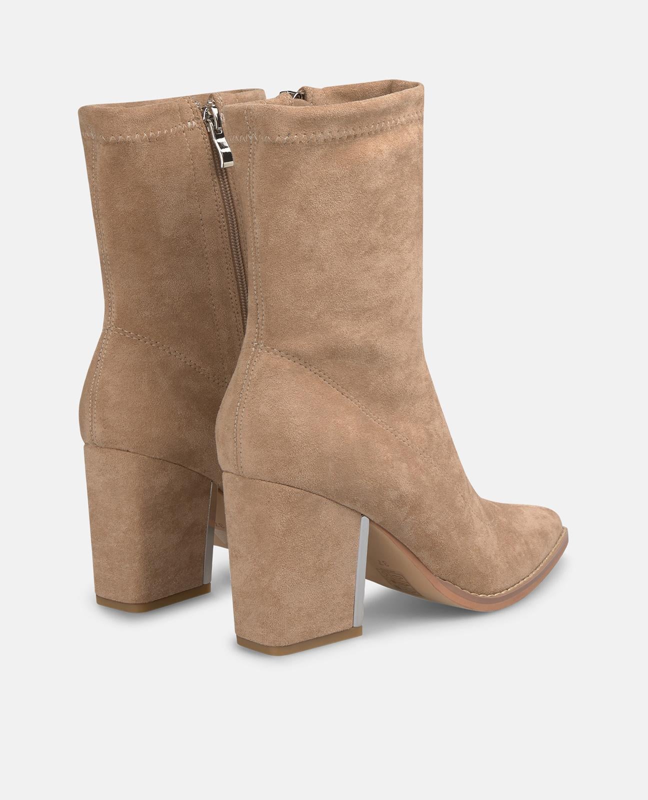 BOTÍN TACÓN CUADRADO