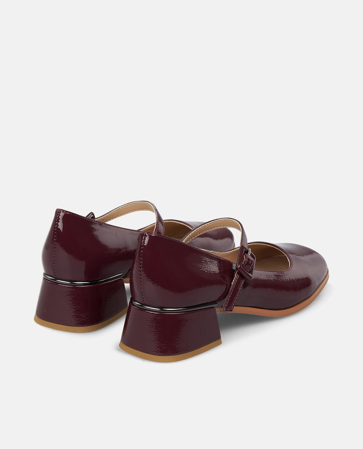 LOW-HEELED STRAP SHOES