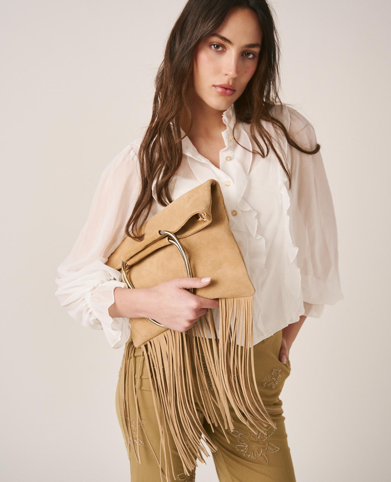 CHEMISE FLUIDE AVEC NOEUD