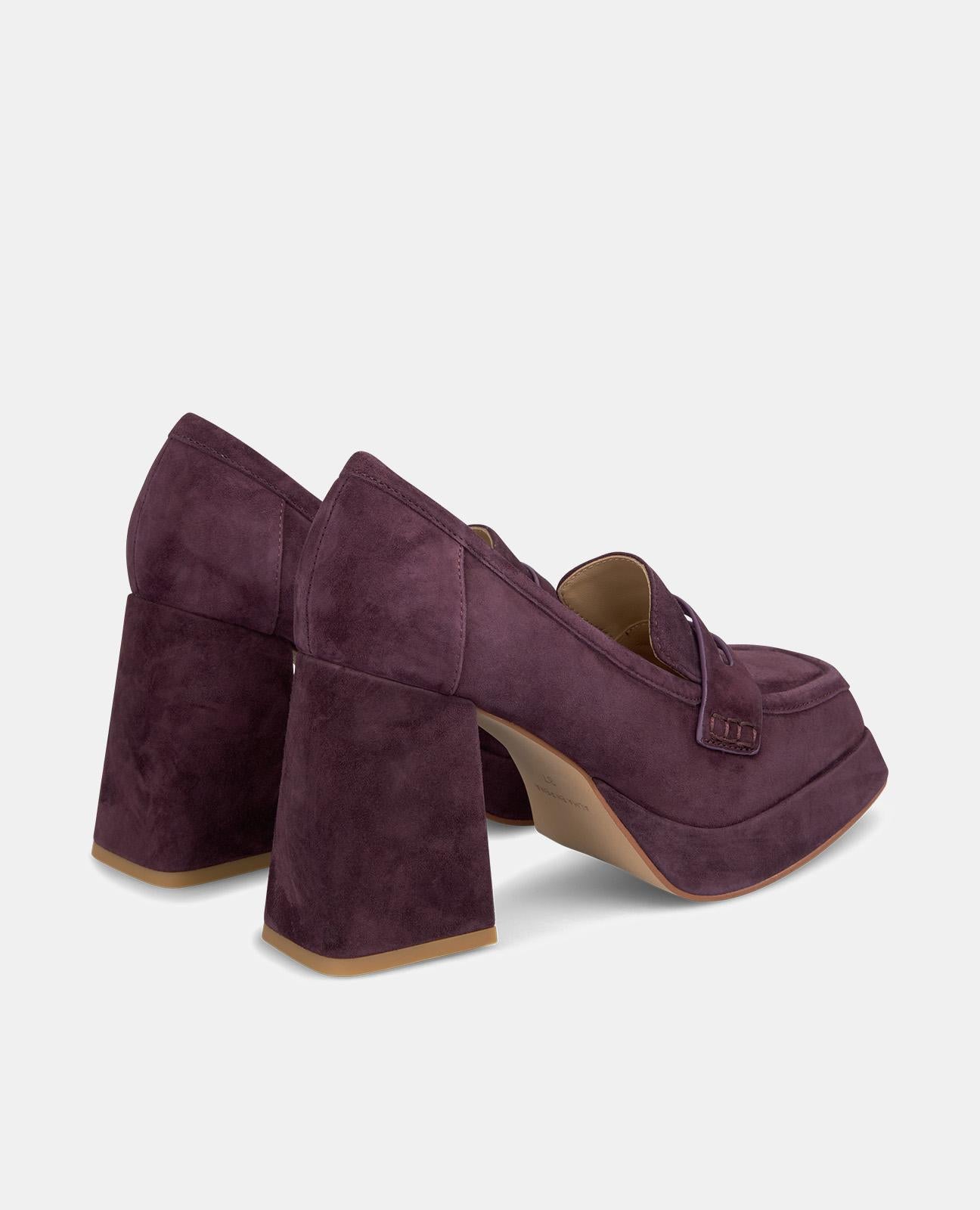 CHAUSSURE À TALON COMPENSÉ