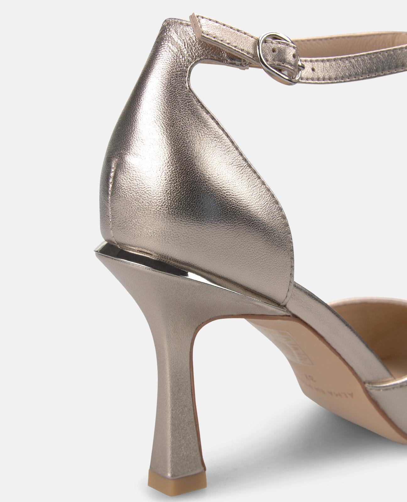 SALON ESPECIAL TACON