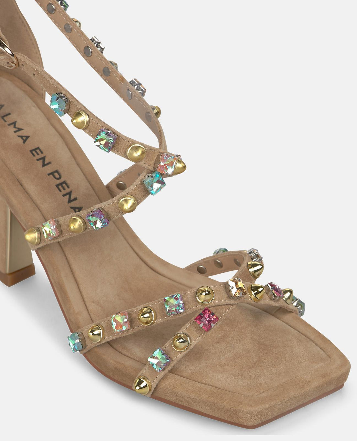 SANDÁLIA DE SALTO COM TACHAS