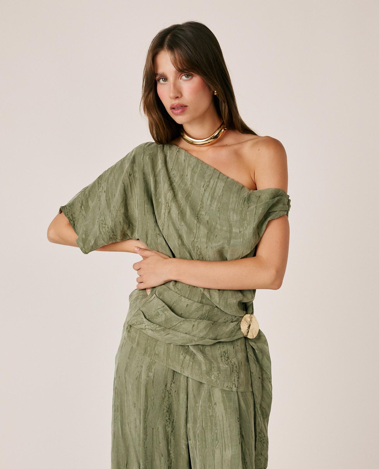 BLUSA JACQUARD ASIMÉTRICA