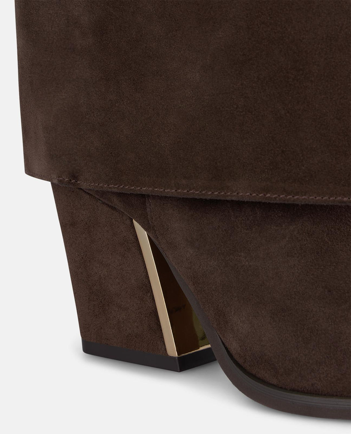 BOOT WITH A BUCKLE