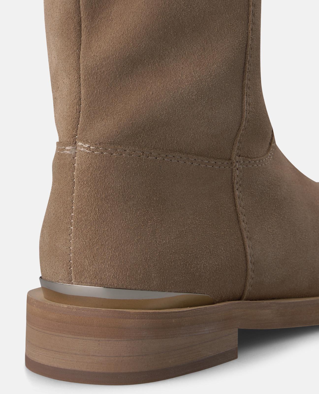 BOTA DE ANTE CON CIERRE CREMALLERA