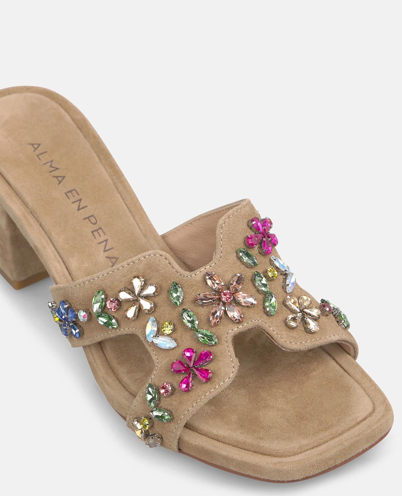 SANDALIA TIRA CRUZADA CON PEDRERIA MULTICOLOR