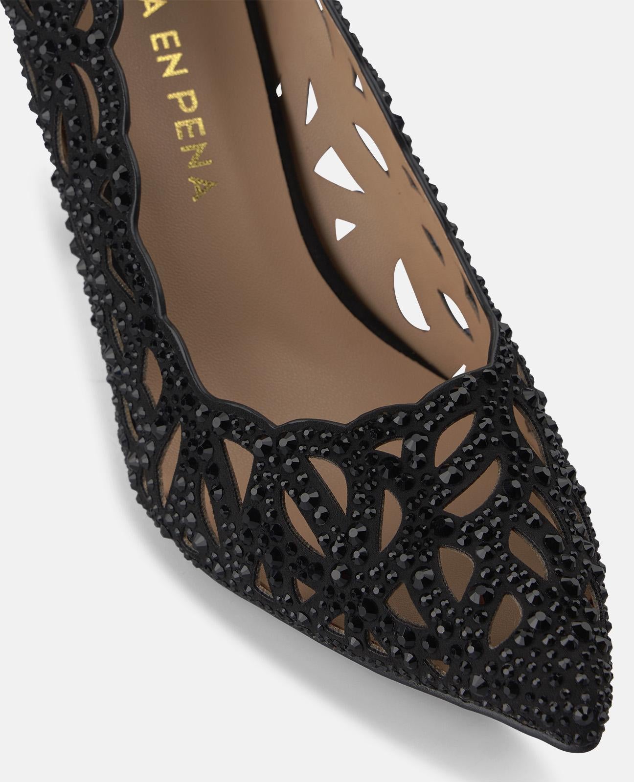 ZAPATO TACÓN TROQUELADO