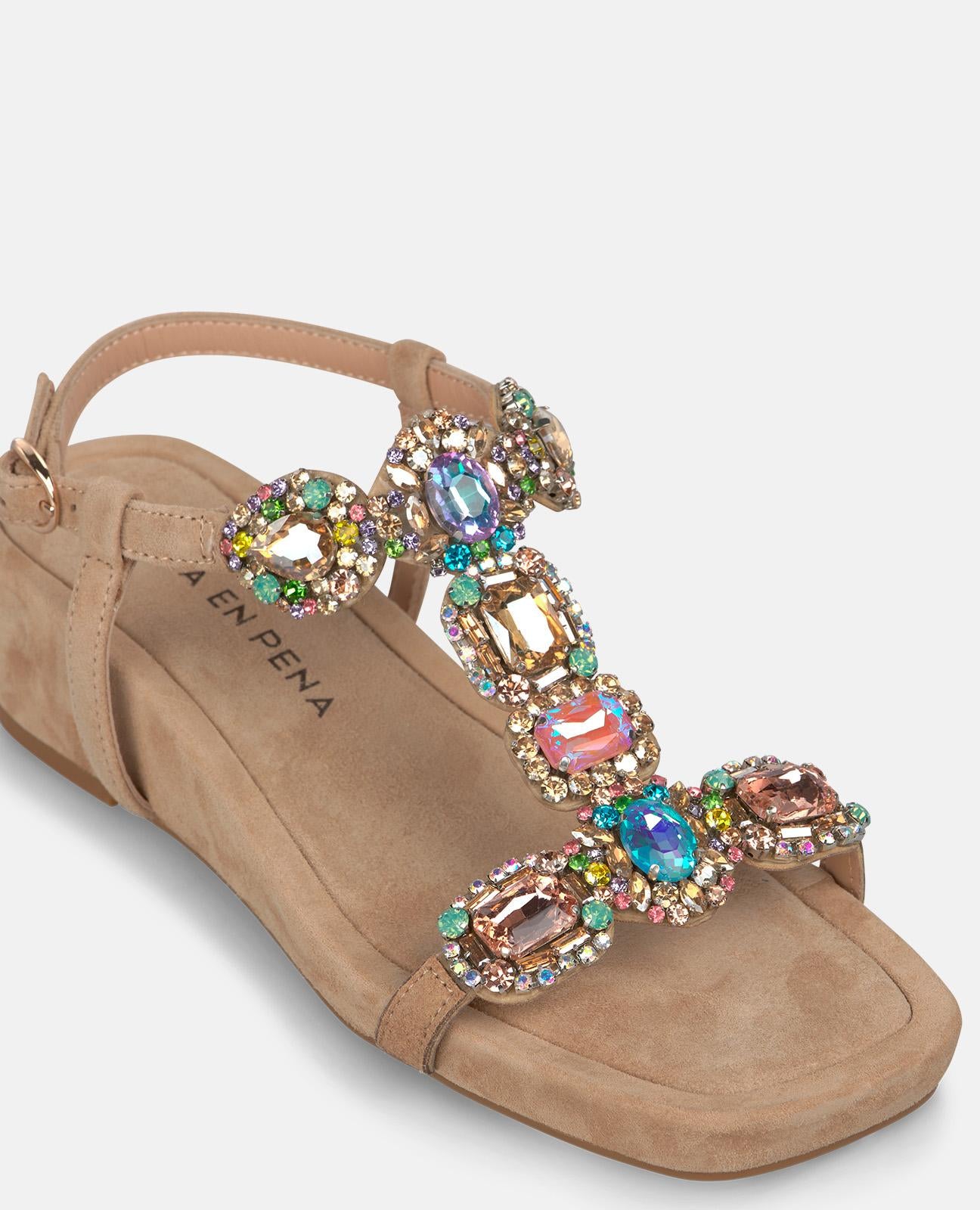 SANDALIA CUÑA PEDRERIA CIRCULAR