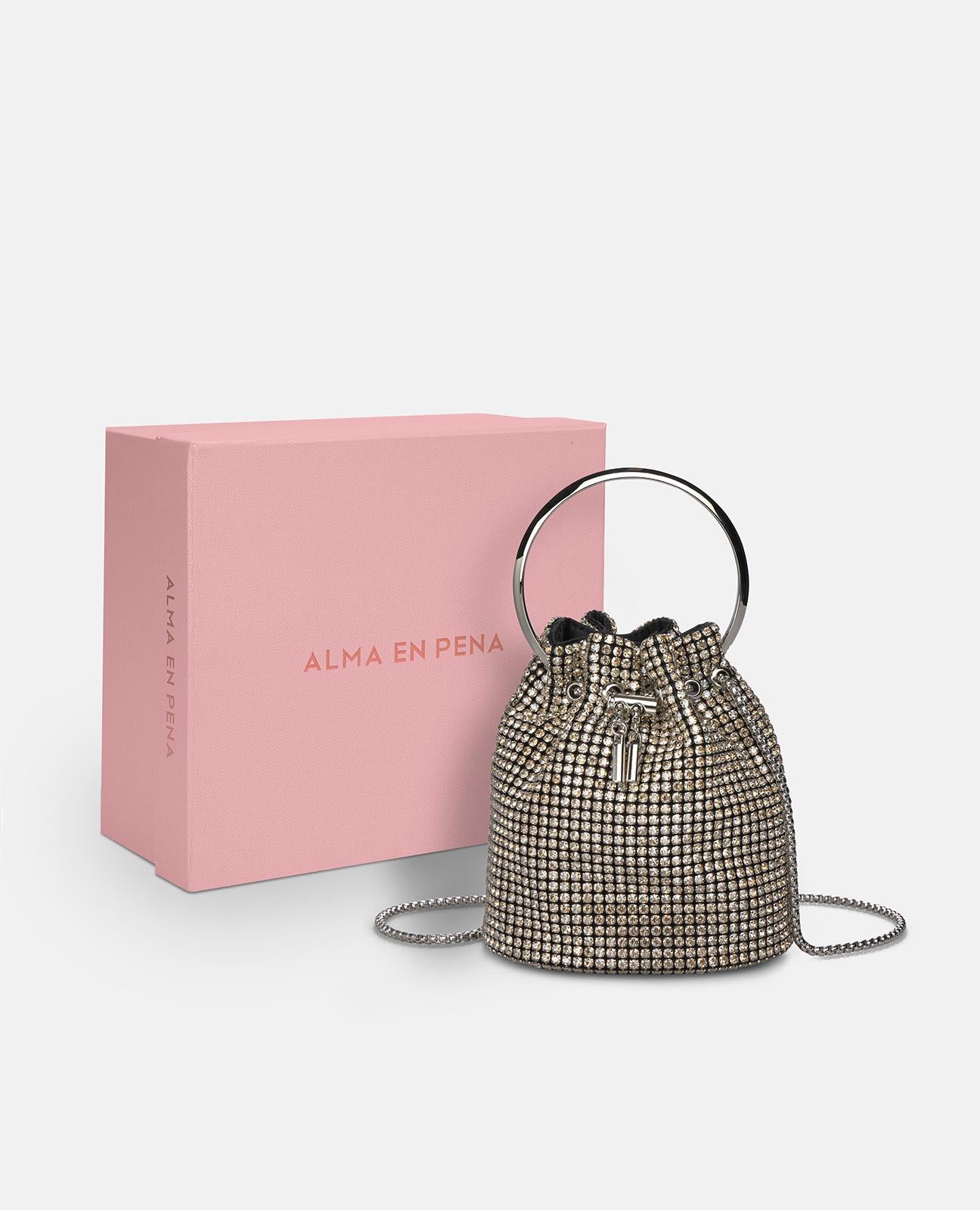 TASCHE MIT STRASSSTEINEN BESETZT