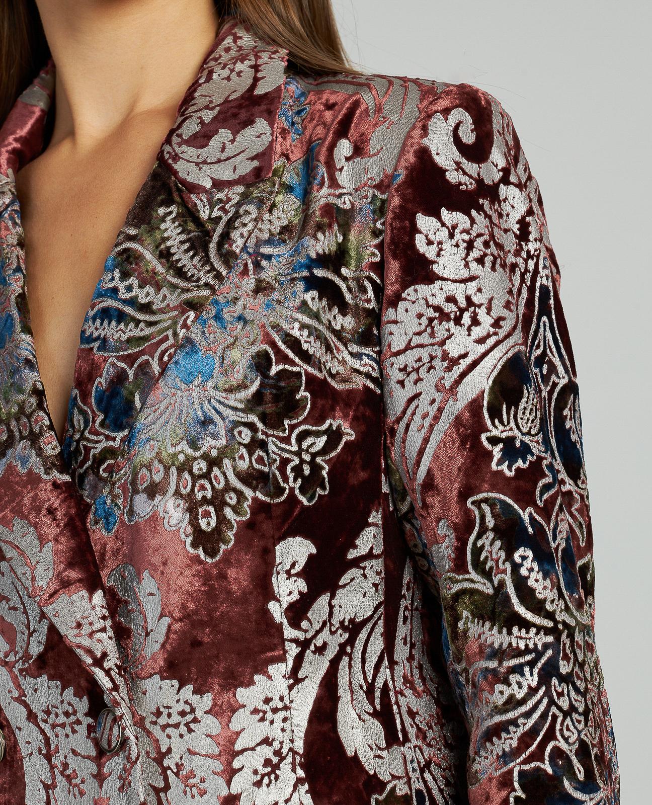 BLAZER DETALLES TERCIOPELO