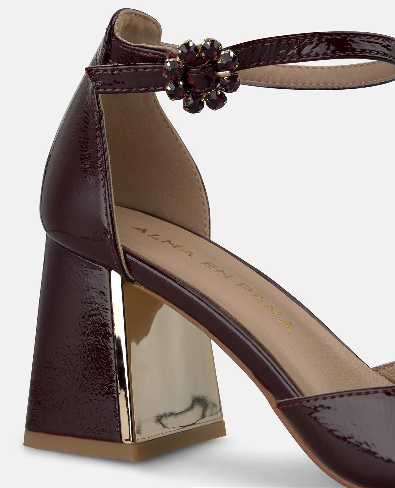 ZAPATO SALÓN DE CHAROL