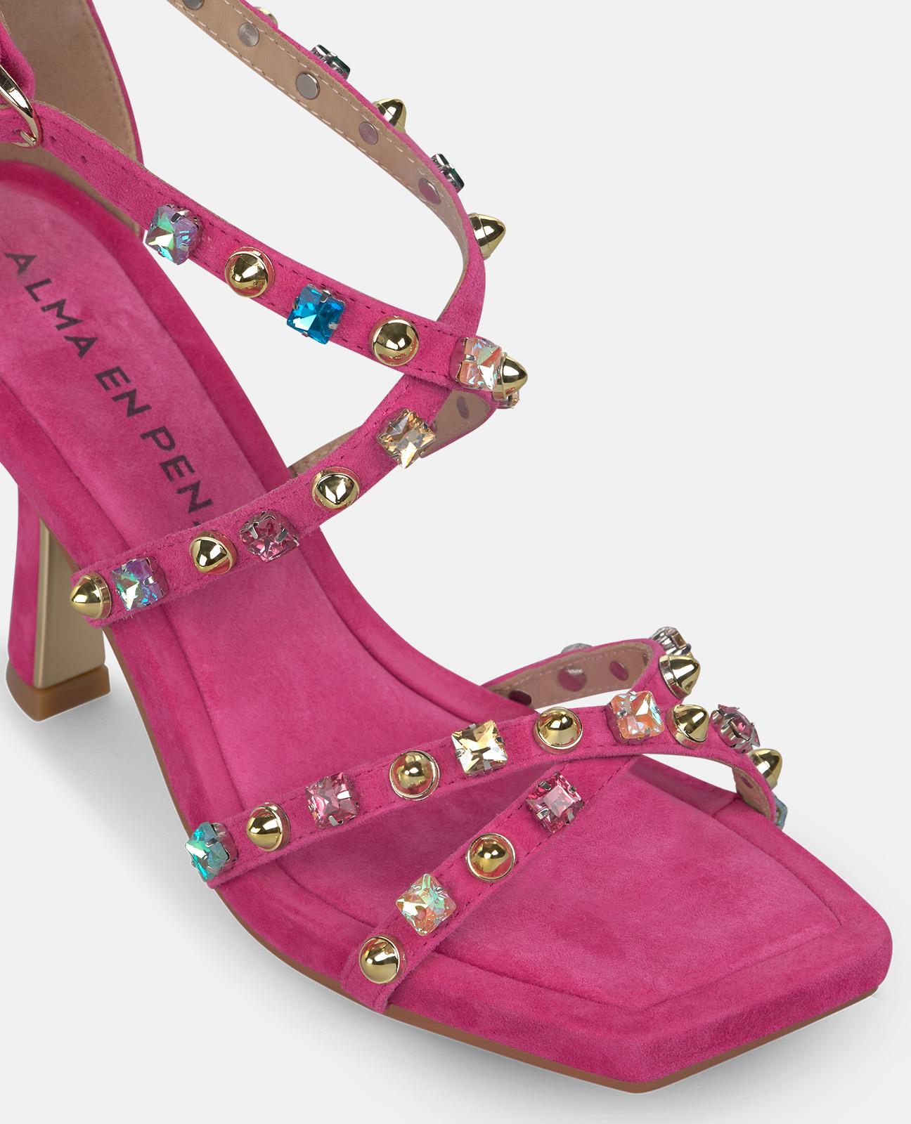 SANDALIA DE TACON TACHUELAS