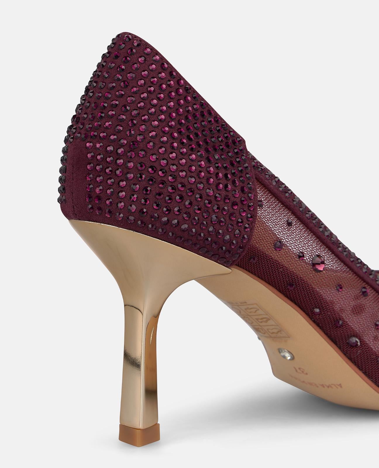 ZAPATO SALÓN MALLA DETALLES PEDRERÍA