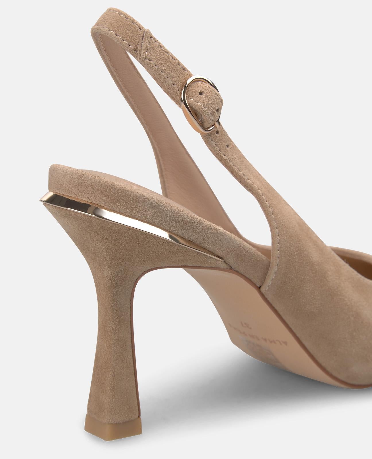 SALON ESPECIAL DESTALONADO