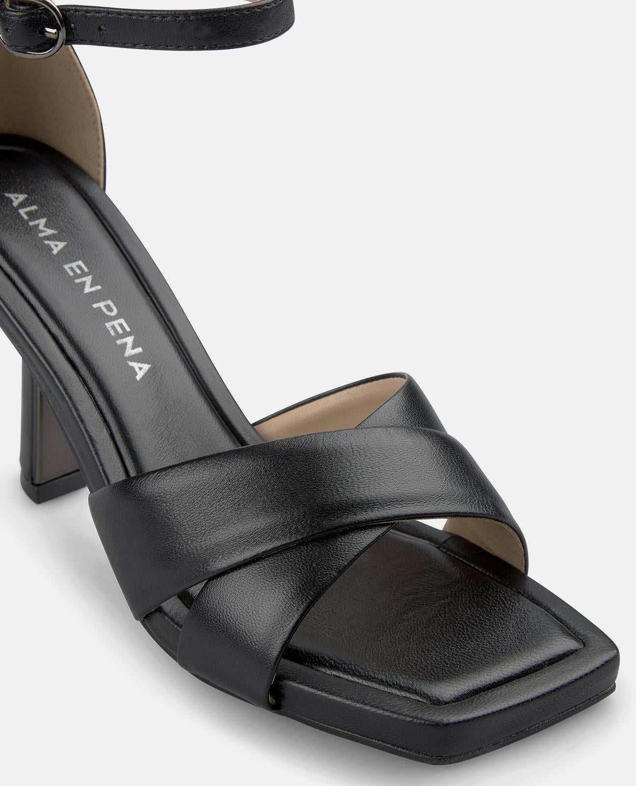 SANDALIA TACON TIRAS CRUZADAS