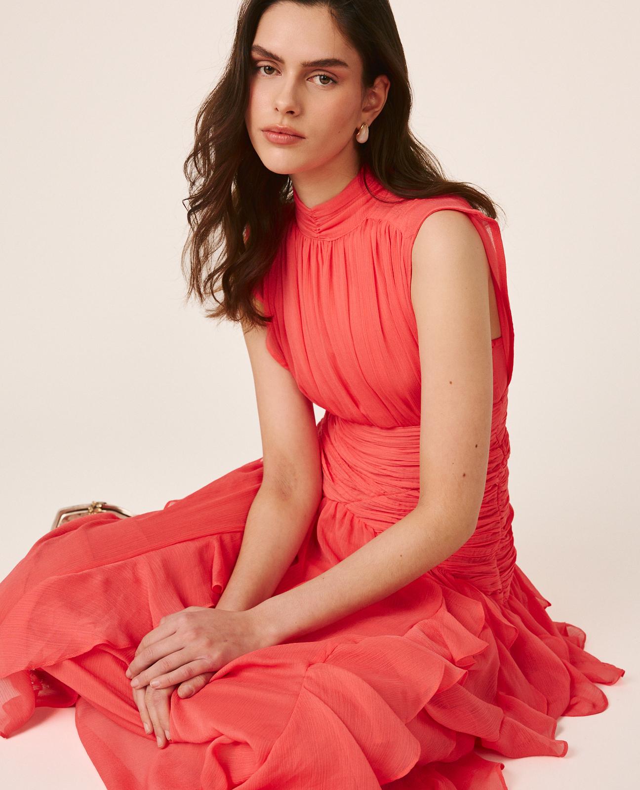 VESTIDO LONGO COM VOLANTES