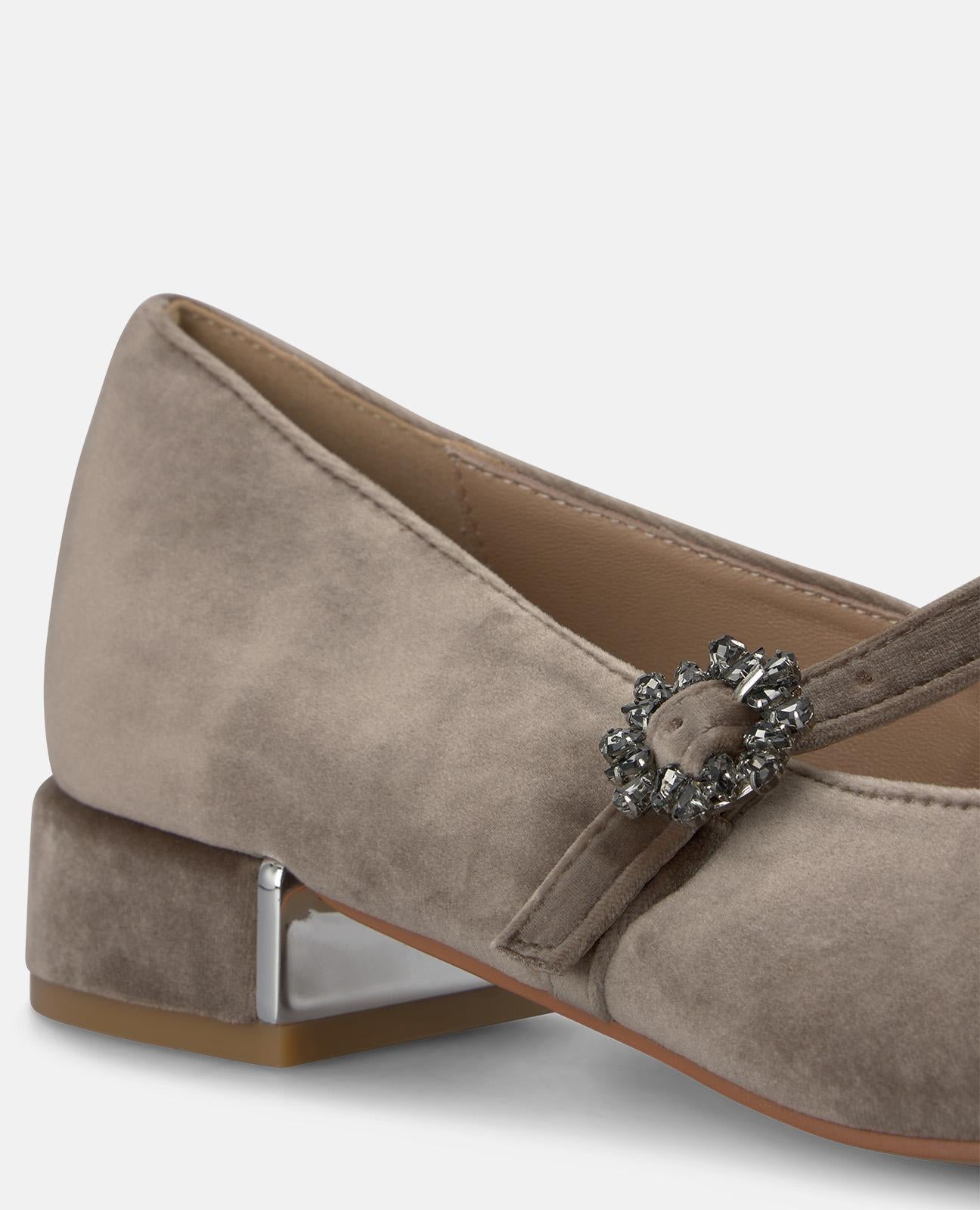 ZAPATO PLANO DE TERCIOPELO