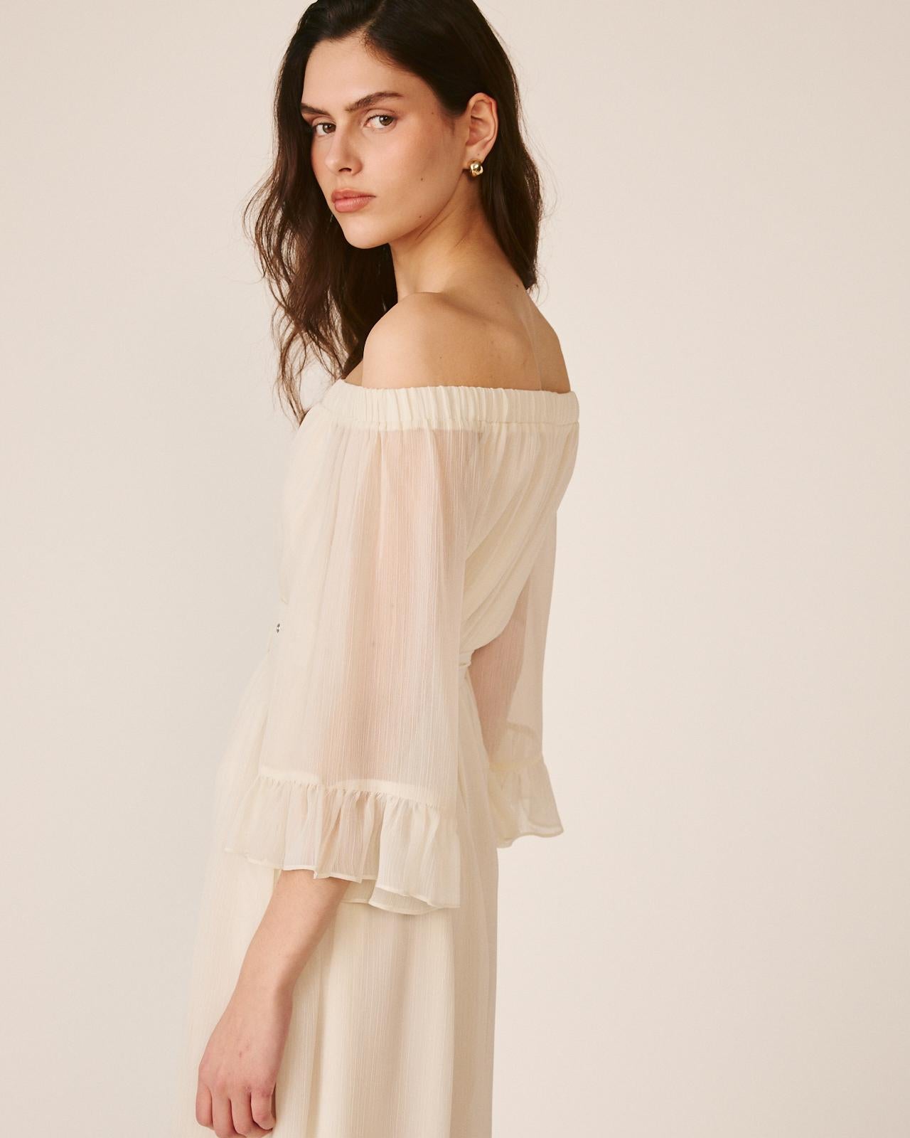 VESTIDO MÉDIO COM MANGAS FOLHADAS