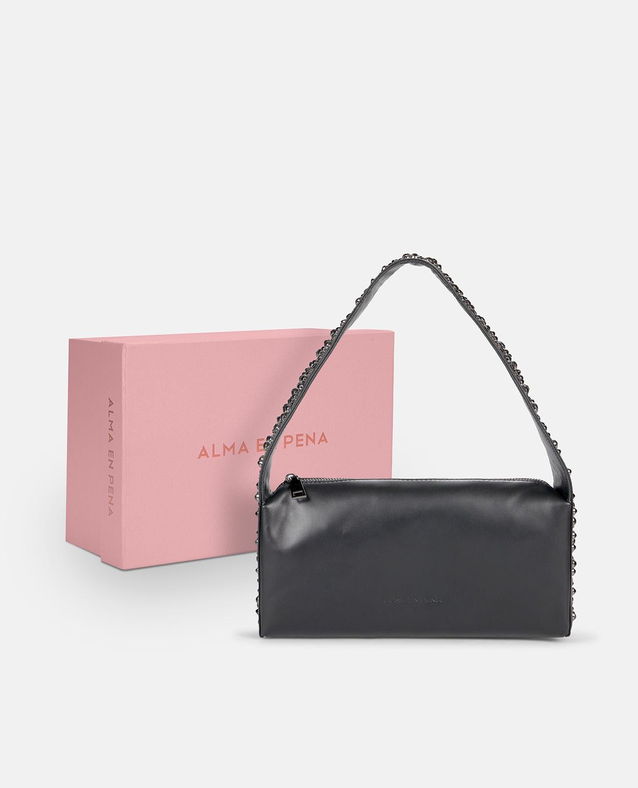 SAC À POIGNÉE CLOUTÉE