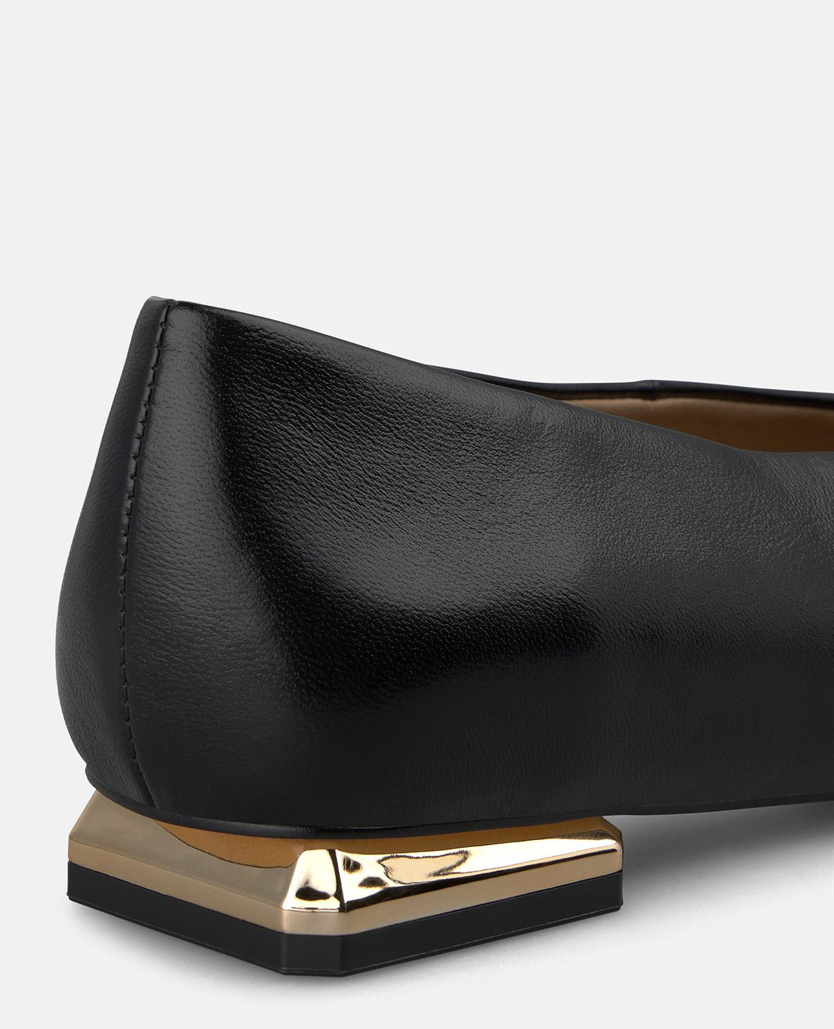 ZAPATO PLANO DE PIEL