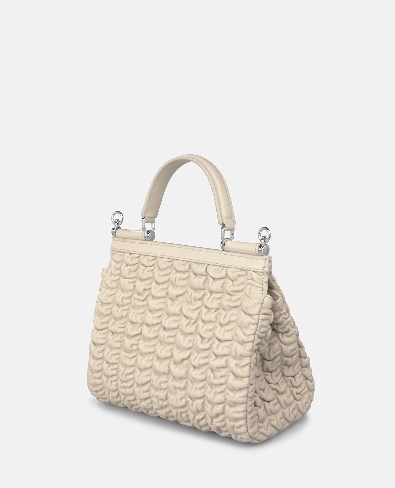 BOLSO EN RELIEVE