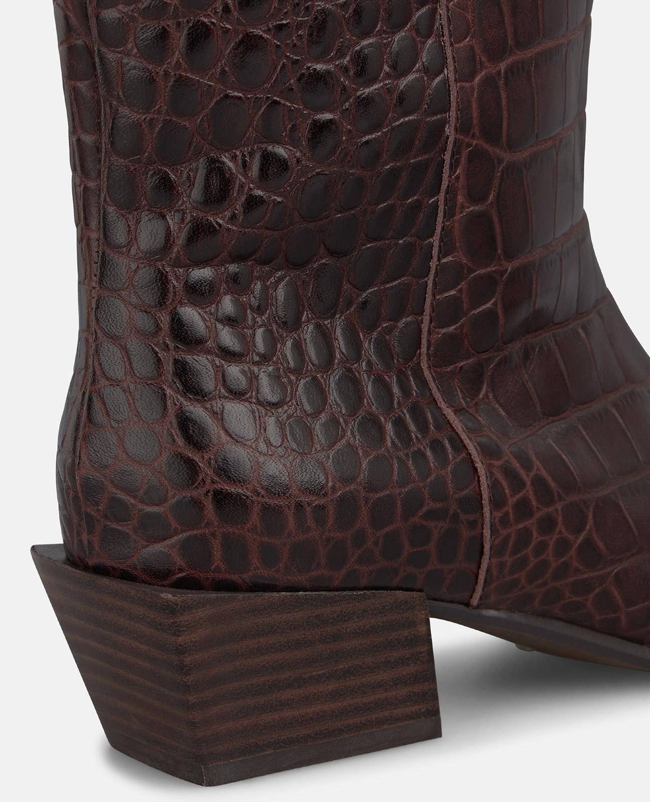 BOTA DE PIEL ANIMAL PRINT