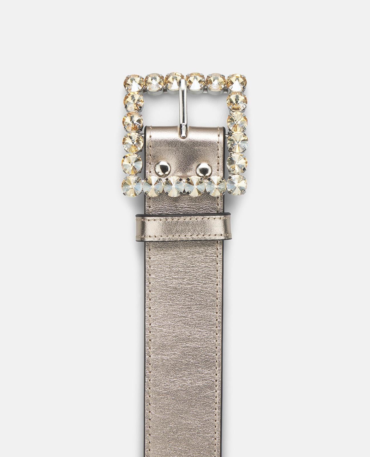 CINTO DE FIVELA COM CONTAS